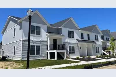 2106 Sherwood Avenue, Holland, MI 49423 - Photo 2