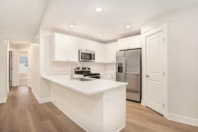 2106 Sherwood Avenue, Holland, MI 49423 - Photo 6