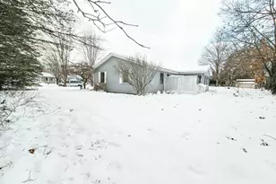 909 Barton St, Otsego, MI 49078 - Photo 50