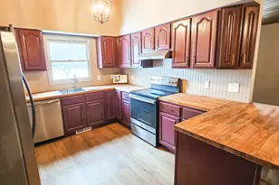 909 Barton St, Otsego, MI 49078 - Photo 10