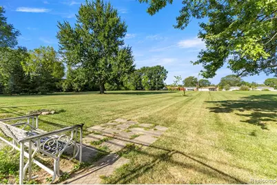 3158 Lafayette Drive, Trenton, MI 48183 - Photo 40