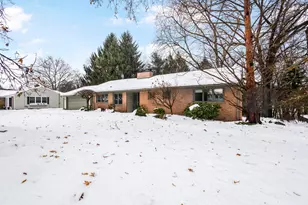 1907 Chevy Chase Blvd, Kalamazoo, MI 49008 - Photo 64