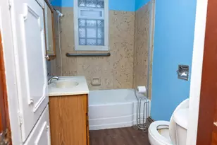 108 S Baldwin St, Greenville, MI 48838 - Photo 16