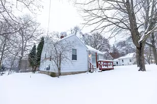 108 S Baldwin St, Greenville, MI 48838 - Photo 2