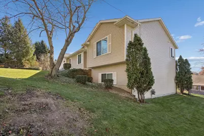 3039 Jeanlin Drive SE, Grand Rapids, MI 49546 - Photo 4
