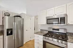 3039 Jeanlin Dr SE, Grand Rapids, MI 49546 - Photo 12