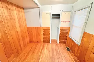 942 Oakcrest St SW, Wyoming, MI 49509 - Photo 12
