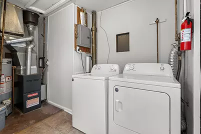 826 Fulton Street, Kalamazoo, MI 49001 - Photo 10