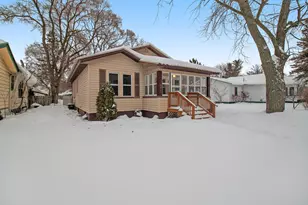 2214 Torrent St, Muskegon, MI 49441 - Photo 2