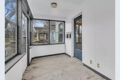 109 Edgewood Street, Jackson, MI 49201 - Photo 2