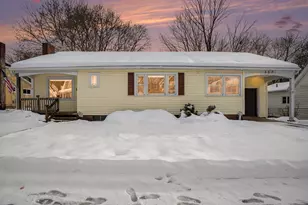 557 Ely St, Allegan, MI 49010 - Photo 20