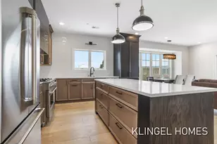 930 W Savidge St, Spring Lake, MI 49456 - Photo 14