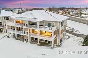 930 W Savidge St, Spring Lake, MI 49456 - Photo 42