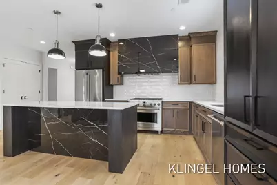 930 W Savidge Street #2, Spring Lake, MI 49456 - Photo 8