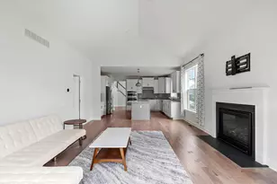 3093 N Spurway Dr, Ann Arbor, MI 48105 - Photo 10