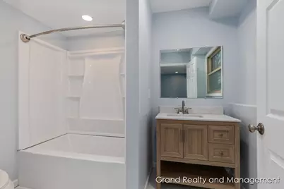 1931 Keyhill Avenue SE, Grand Rapids, MI 49546 - Photo 28