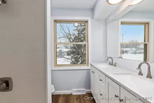 1931 Keyhill Ave SE, Grand Rapids, MI 49546 - Photo 16