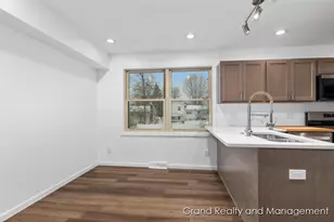1931 Keyhill Ave SE, Grand Rapids, MI 49546 - Photo 8