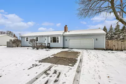 4854 E Y Avenue, Vicksburg, MI 49097 - Photo 1