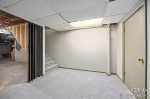 3343 Springbrook Dr NW, Grand Rapids, MI 49544 - Photo 28