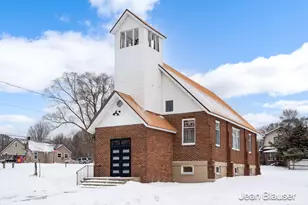 10 1st St, Stanwood, MI 49346 - Photo 1