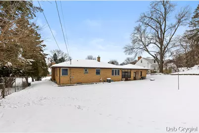 1715 Oswego Street NW, Grand Rapids, MI 49504 - Photo 28