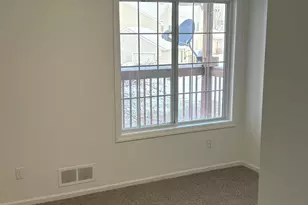 190 Hunters Ln NE, Rockford, MI 49341 - Photo 14