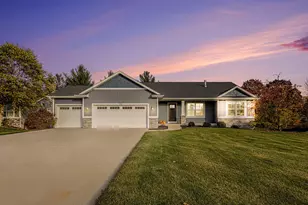 7550 Fox Meadow Dr, Hudsonville, MI 49426 - Photo 26