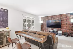 1706 Autumn Ln, Lansing, MI 48912 - Photo 6