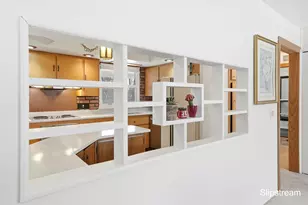 1706 Autumn Ln, Lansing, MI 48912 - Photo 12