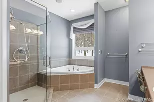 3653 Grand Bluffs Ct SW, Grand Rapids, MI 49534 - Photo 38