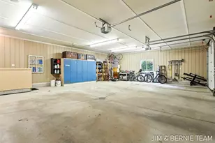 3653 Grand Bluffs Ct SW, Grand Rapids, MI 49534 - Photo 84