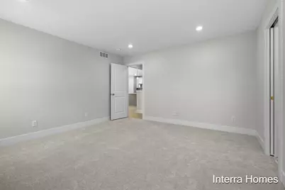 323 Hickory Valley Drive, Kalamazoo, MI 49009 - Photo 18