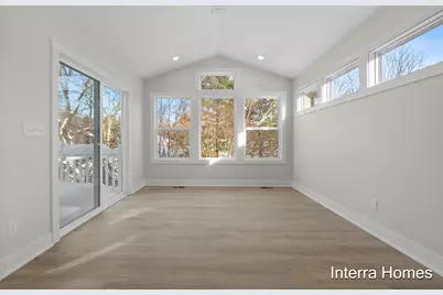 323 Hickory Valley Drive, Kalamazoo, MI 49009 - Photo 14