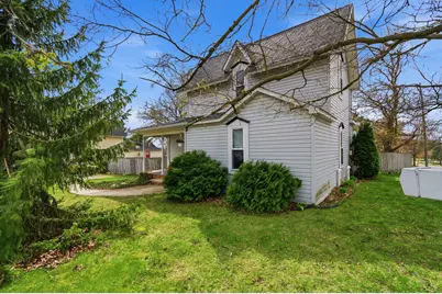439 N Reese Street, South Lyon, MI 48178 - Photo 2