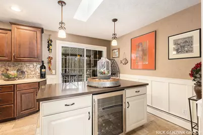 1154 Springwood Drive SE, Grand Rapids, MI 49508 - Photo 12