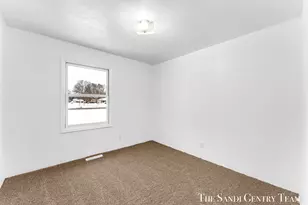 2020 W White Lake Dr, Whitehall, MI 49461 - Photo 18