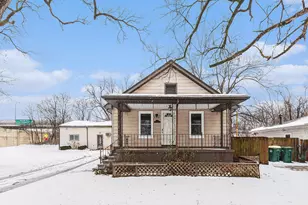 660 Greenlawn St, Ypsilanti, MI 48198 - Photo 2