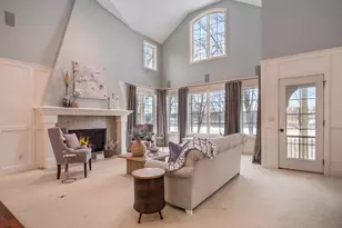 51 Peartree Ln NE, Grand Rapids, MI 49546 - Photo 2