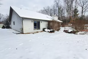 128 Wooden Key Dr, Houghton Lake, MI 48629 - Photo 32