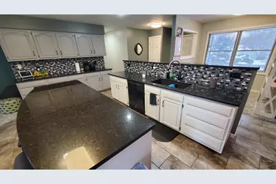 128 Wooden Key Drive, Houghton Lake, MI 48629 - Photo 4