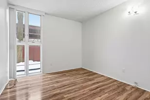 2411 Packard St, Ann Arbor, MI 48104 - Photo 8