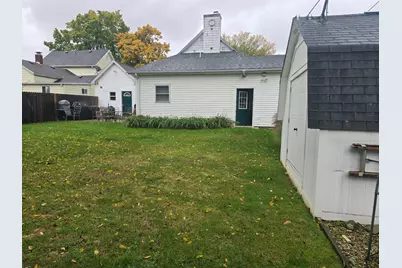 9 E Beech Street, Three Oaks, MI 49128 - Photo 46