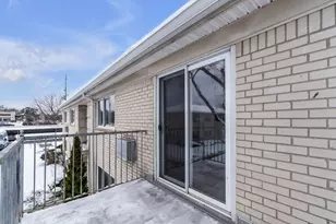 4113 Telegraph Rd, Bloomfield Hills, MI 48302 - Photo 34