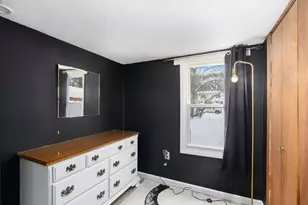 2418 Edgewood Dr, Kalamazoo, MI 49008 - Photo 14