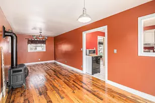 30801 Pardo St, Garden City, MI 48135 - Photo 8