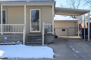 483 Park Ave, Lincoln Park, MI 48146 - Photo 2