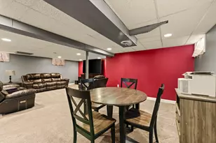 483 Park Ave, Lincoln Park, MI 48146 - Photo 16