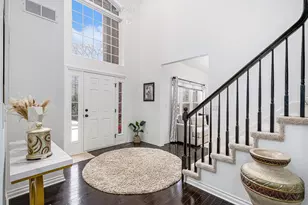 1360 Fairlane Dr, Ann Arbor, MI 48104 - Photo 12