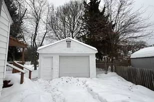 2631 Liberty Rd, Norton Shores, MI 49441 - Photo 2